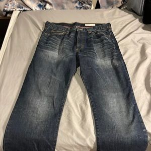 Cremieux 32/32 brand new straight cut jeans